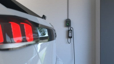 Guide et Astuces pour installer une prise renforcée pour voiture électrique