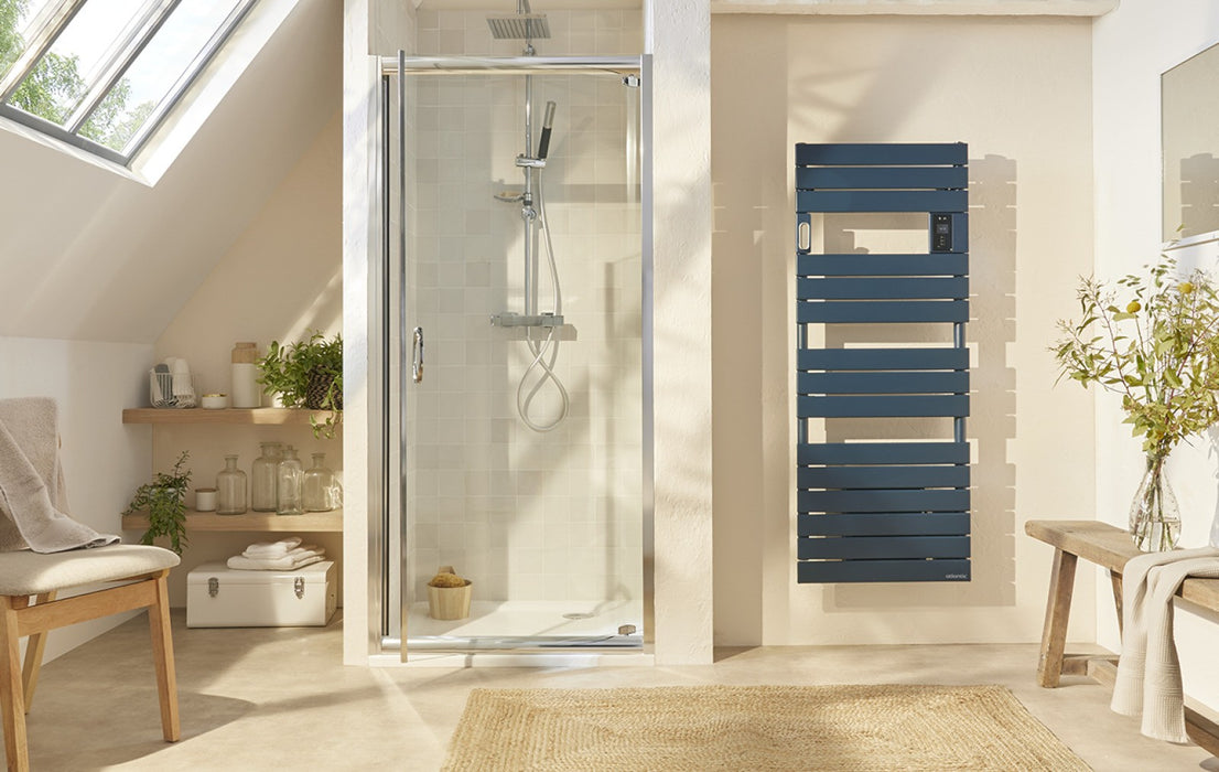 Sèche serviettes Adélis 1500W - connecté et soufflant bleu profond - Atlantic 861553