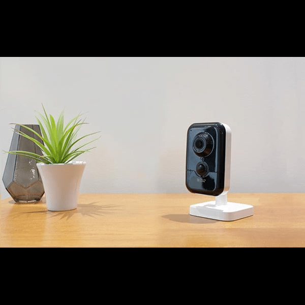 Caméra de sécurité intérieure connectée - Tycam 1100 - Delta Dore 6417006