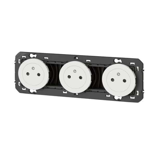 Legrand Dooxie triple prise de courant 2P+T 16A - précâblées finition blanc surface - 600333