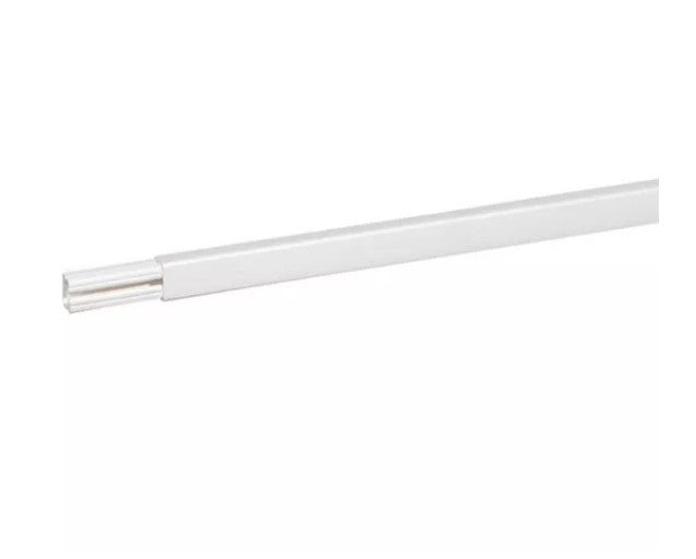Moulure électrique DLPlus 32x16mm - l.2m blanc - Legrand 030804